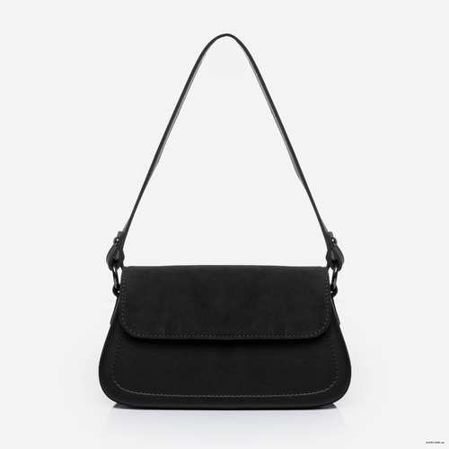 Сумка українського бренду ТМ  "Lucherino" стане хорошим придбанням не на один рік.  Невелика жіноча сумочка виготовлена з високоякісного шкірзамінника та якісної надійної фурнітури в кольорі - нікель. Одне відділення з однією кишенею на застібці.