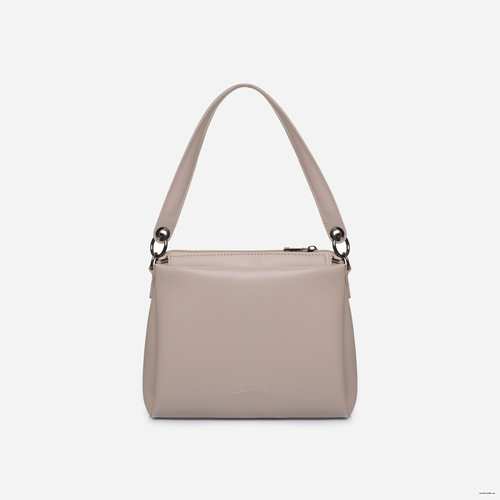 Оригінальна сумка з трьома відділеннями представлена українським брендом ТМ "Lucherino". Виготовлена з високоякісного шкірозамінника та надійної текстильної підкладки.